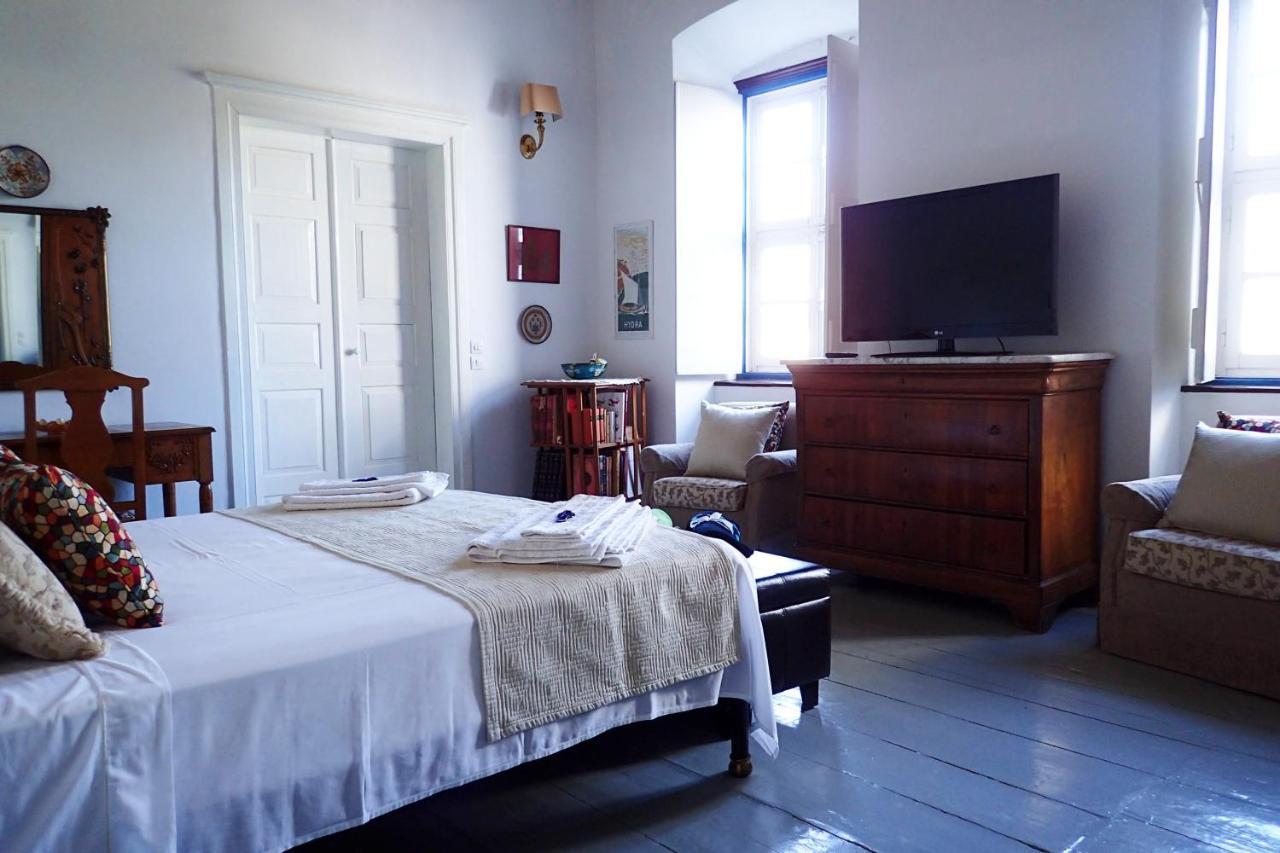 Rallou House Hydra Экстерьер фото