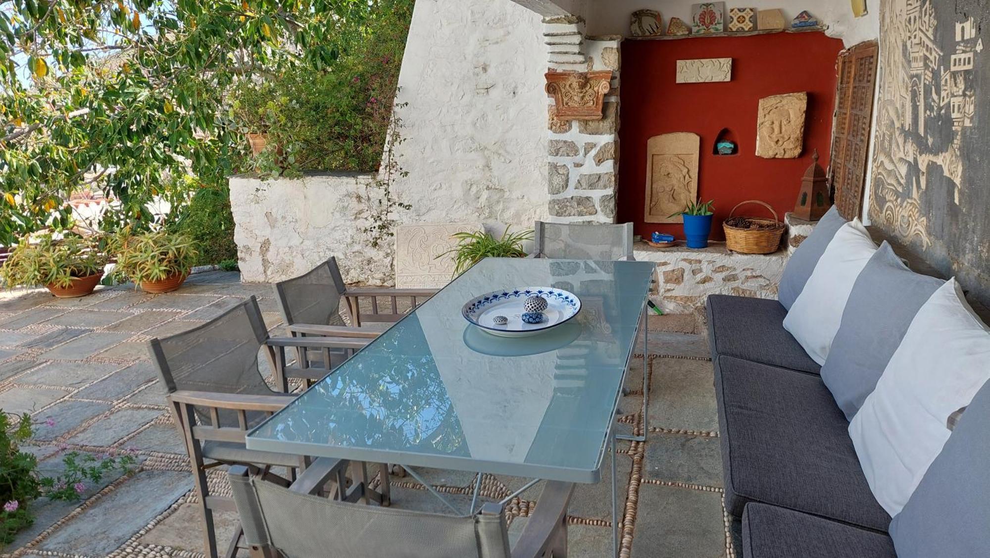 Rallou House Hydra Экстерьер фото