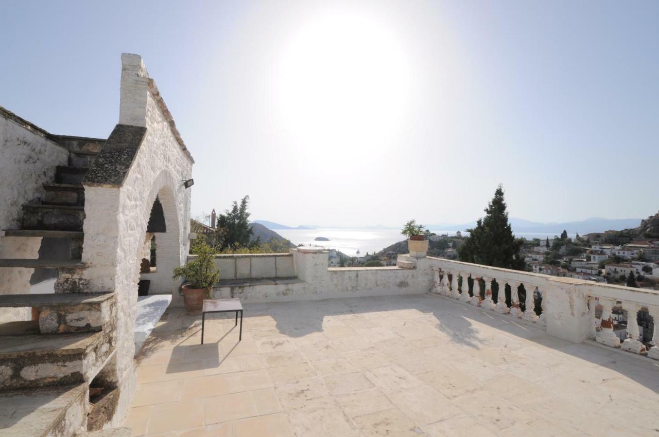Rallou House Hydra Экстерьер фото